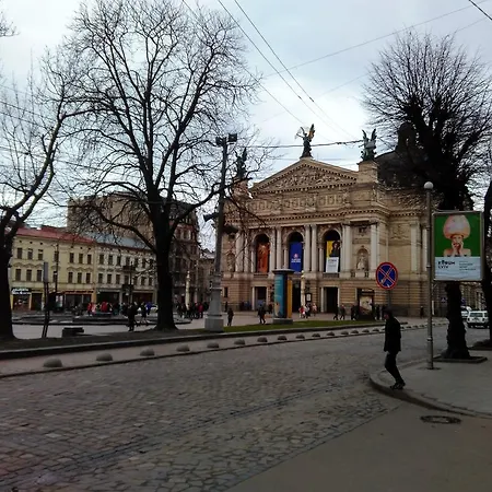 Modern Apartment, 100M To Opera Lviv Exterior photo