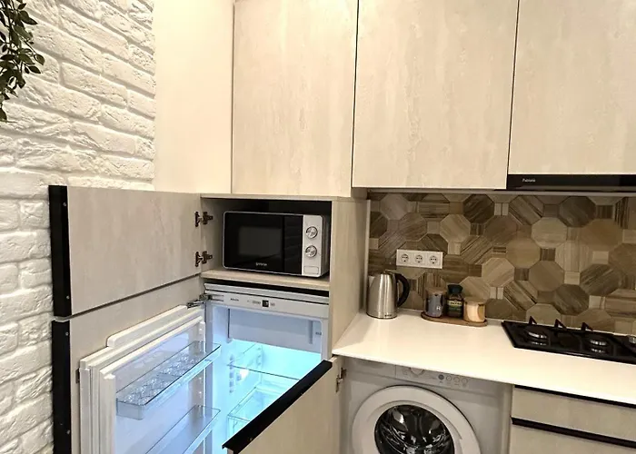 Modern Apartment, 100M To Opera